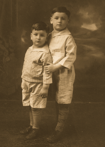 Richard Deane Taylor at 4 years old in 1929 with his older brother David.